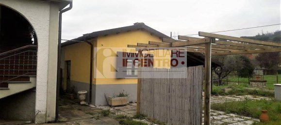 2 bedrooms House in Castelnuovo Magra, Italy No. 41571 9