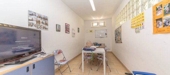  مكتب في Velletri, Italy 157متر مربع رقم 326025 21