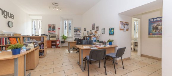  مكتب في Velletri, Italy 157متر مربع رقم 326025 12