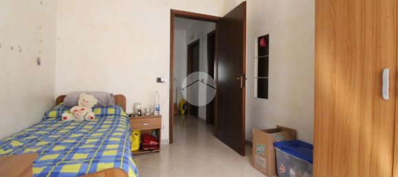 Apartamento de 4 habitaciónes en Campobasso, Italy No. 168048 13
