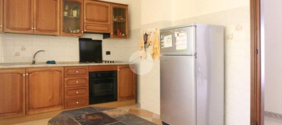 Apartamento de 4 habitaciónes en Campobasso, Italy No. 168048 6
