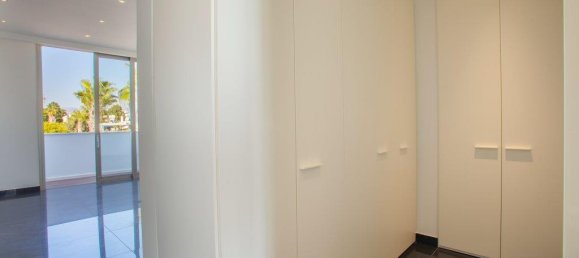 Apartamento de 2 dormitorios en Paphos, Cyprus No. 68339 18