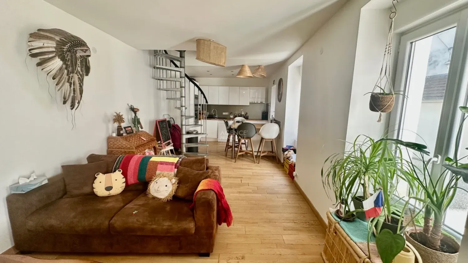 2 Schlafzimmer Doppelhaus in Sevres, France, Nr. 323489