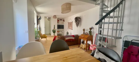 2 Schlafzimmer Doppelhaus in Sevres, France, Nr. 323489 3