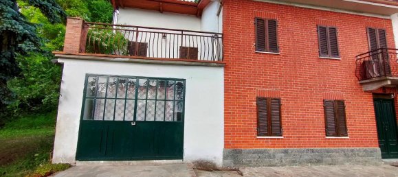 6 rooms House in Vinchio, Italy No. 2088 21