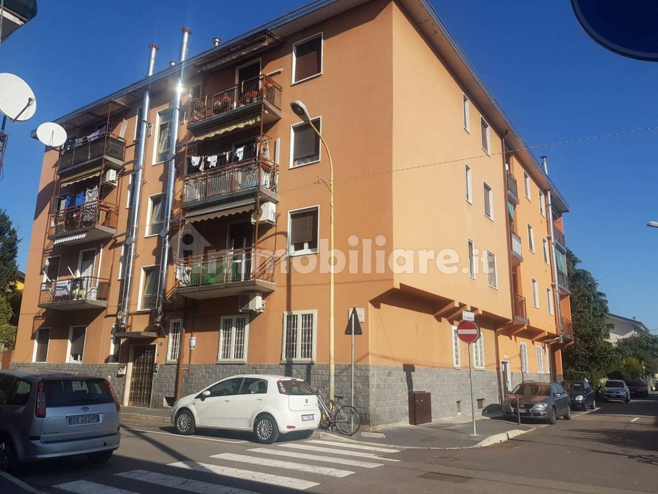 1 غرف نوم شقة في Cinisello Balsamo, Italy رقم 268393