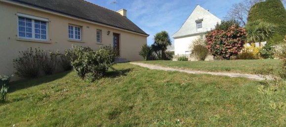 Casa de 4 dormitorios en Locmine, France No. 199200 9
