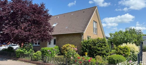 7 rooms House in Leer, Germany No. 208432 2