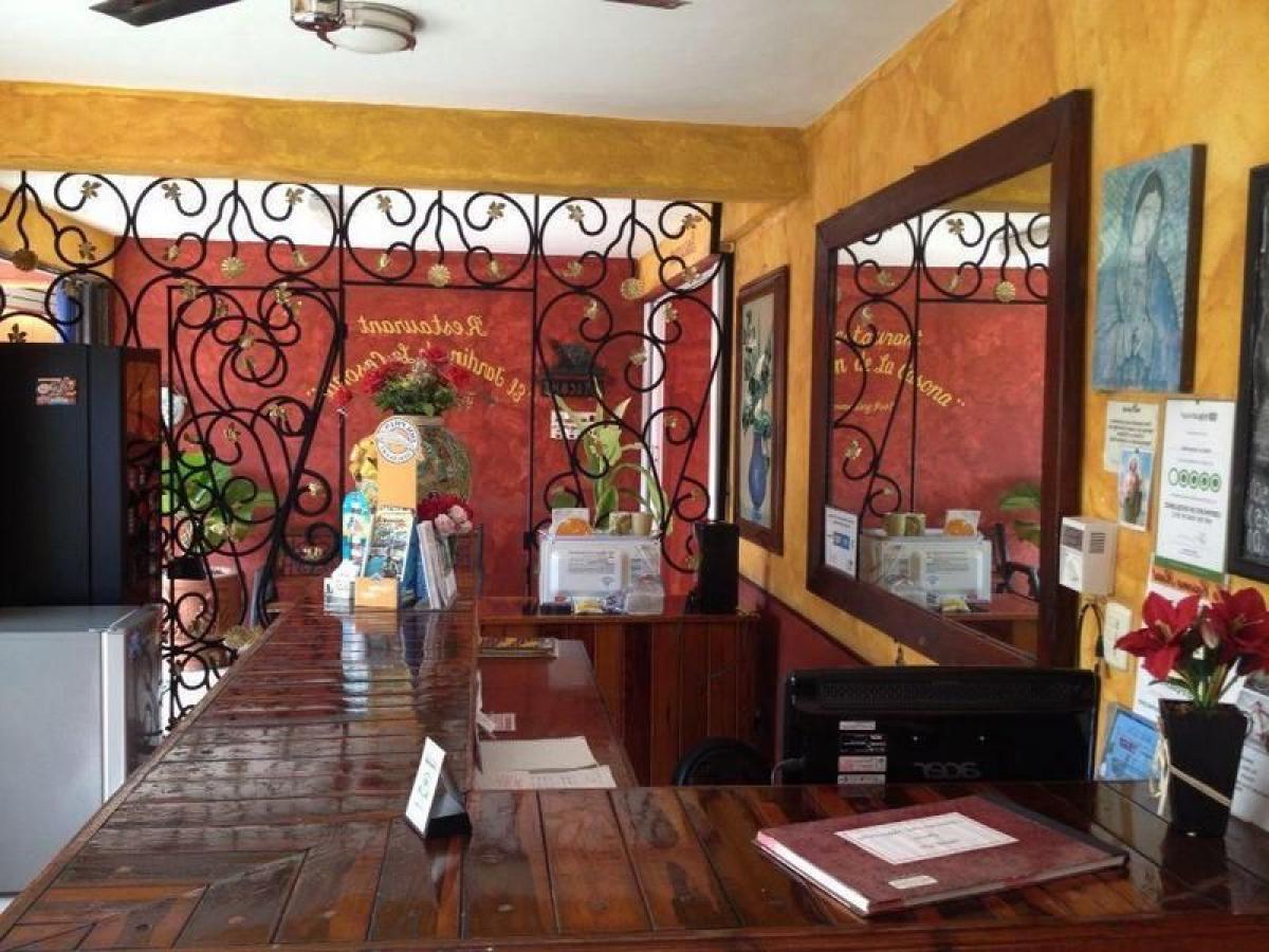 1202m² Building in Quintana Roo, Mexico No. 201533