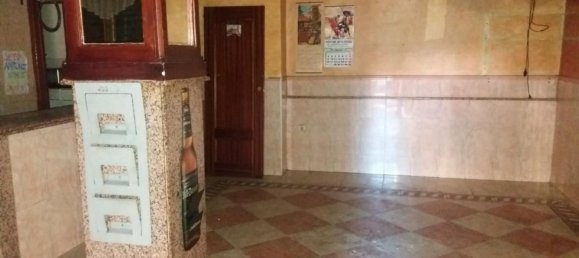 90m² Commercial property in Salamanca, Spain No. 81788 3