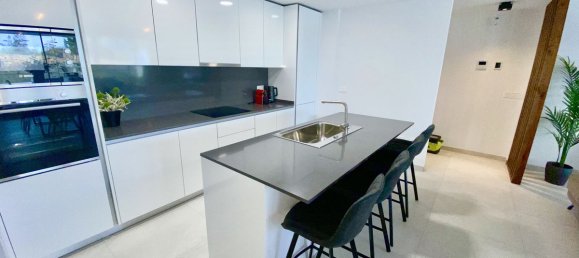Apartamento T4 em Malaga, Spain N.º 180950 4