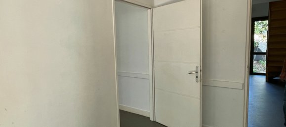 Propriété commerciale à Castillon-la-Bataille, France 85m² No. 307388 5