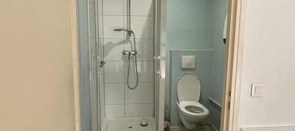 Propriété commerciale à Castillon-la-Bataille, France 85m² No. 307388 7