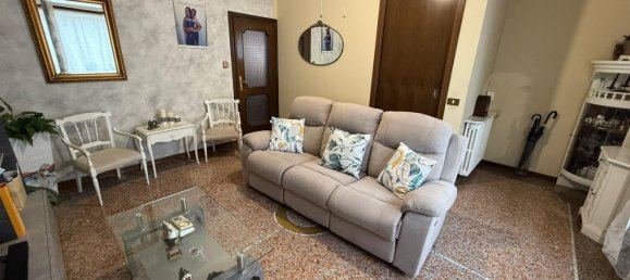 6-salle Villa à Poncarale, Italy No. 288582 4