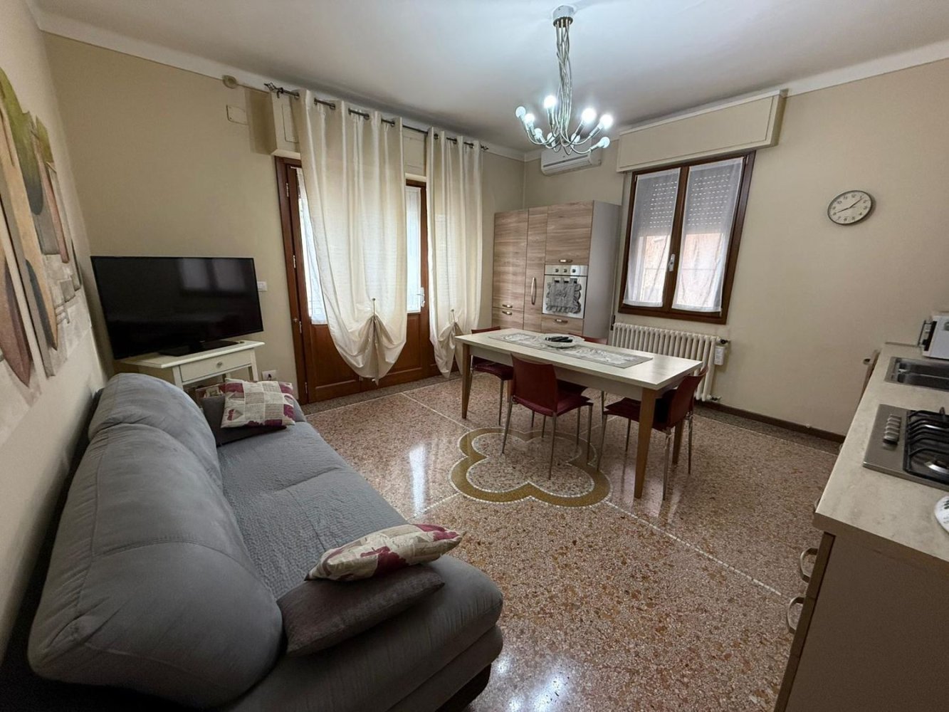 6-salle Villa à Poncarale, Italy No. 288582