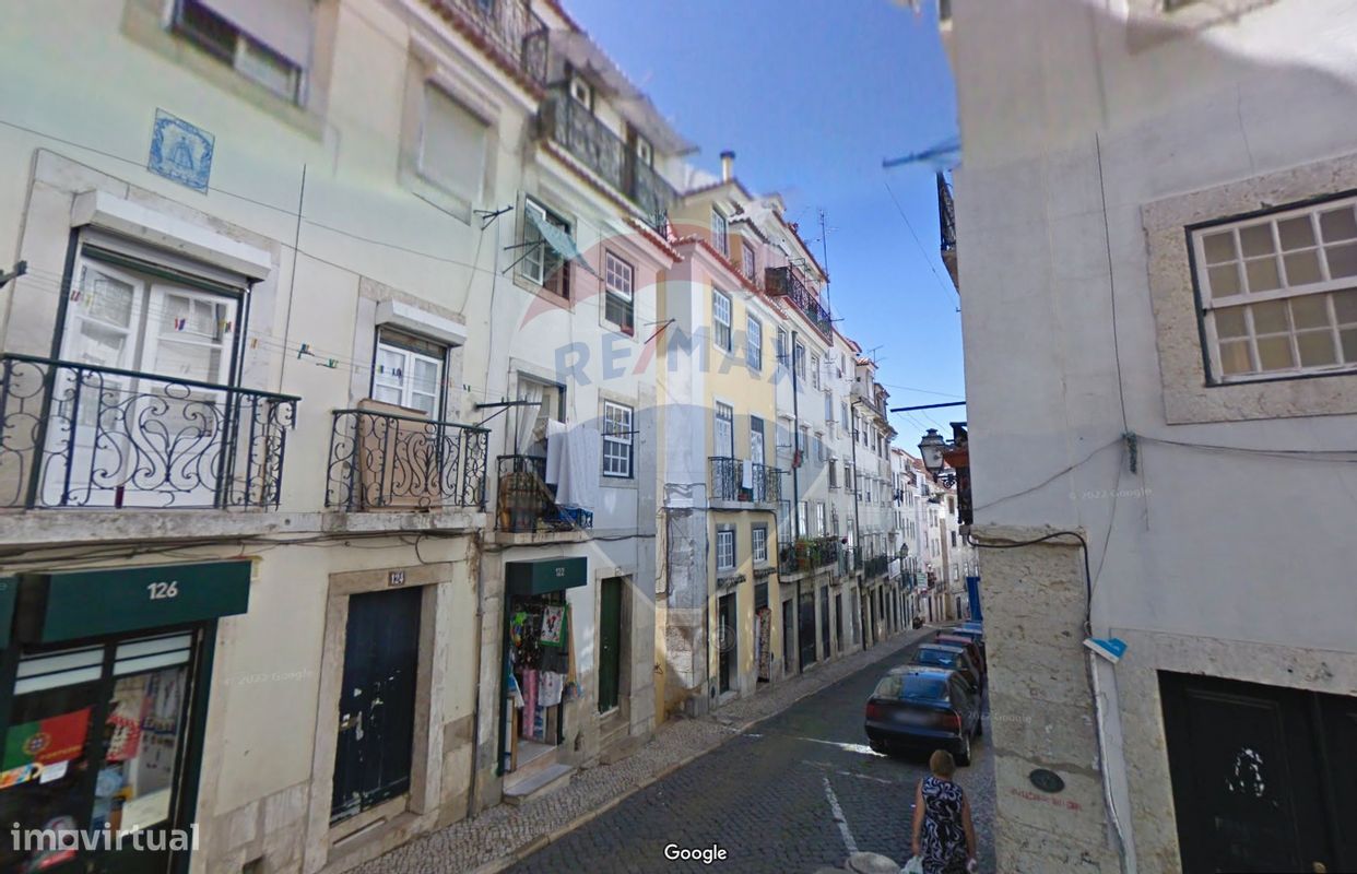 Здание с 9 спальнями в Лиссабон, Португалия № 84357