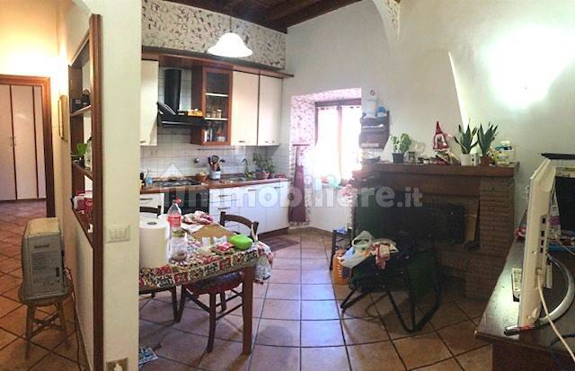 Квартира с 2 спальнями в Витербо, Италия № 119530