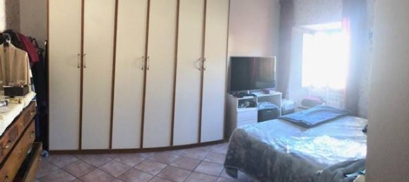 Квартира с 2 спальнями в Витербо, Италия № 119530 4