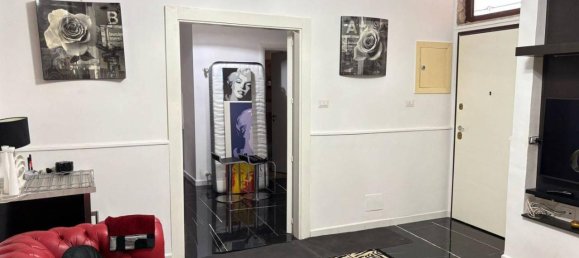 4 rooms Apartment in Crotone, Italy No. 36763 9