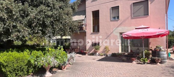 3 bedrooms Villa in Foiano della Chiana, Italy No. 321214 3