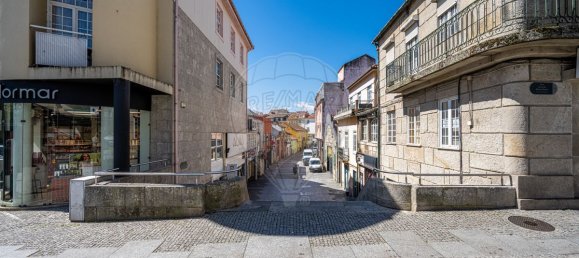 9 bedrooms Building in Chaves, Portugal No. 140808 4