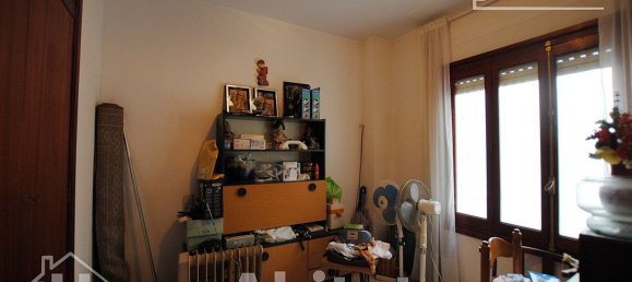 4 Schlafzimmer Wohnung in Valencia, Spain, Nr. 30494 3