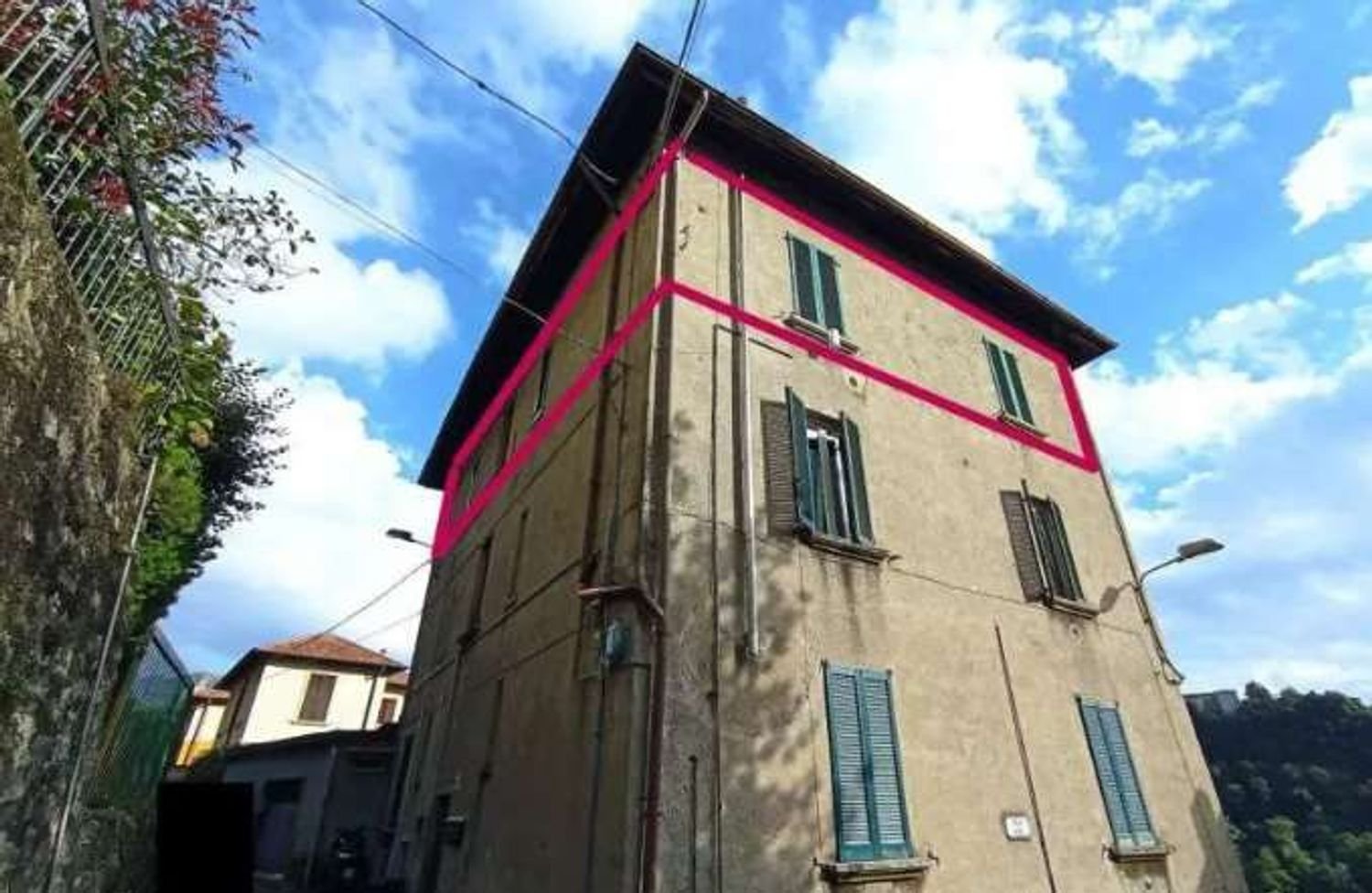 2 rooms Apartment in Caslino d'Erba, Italy No. 6829