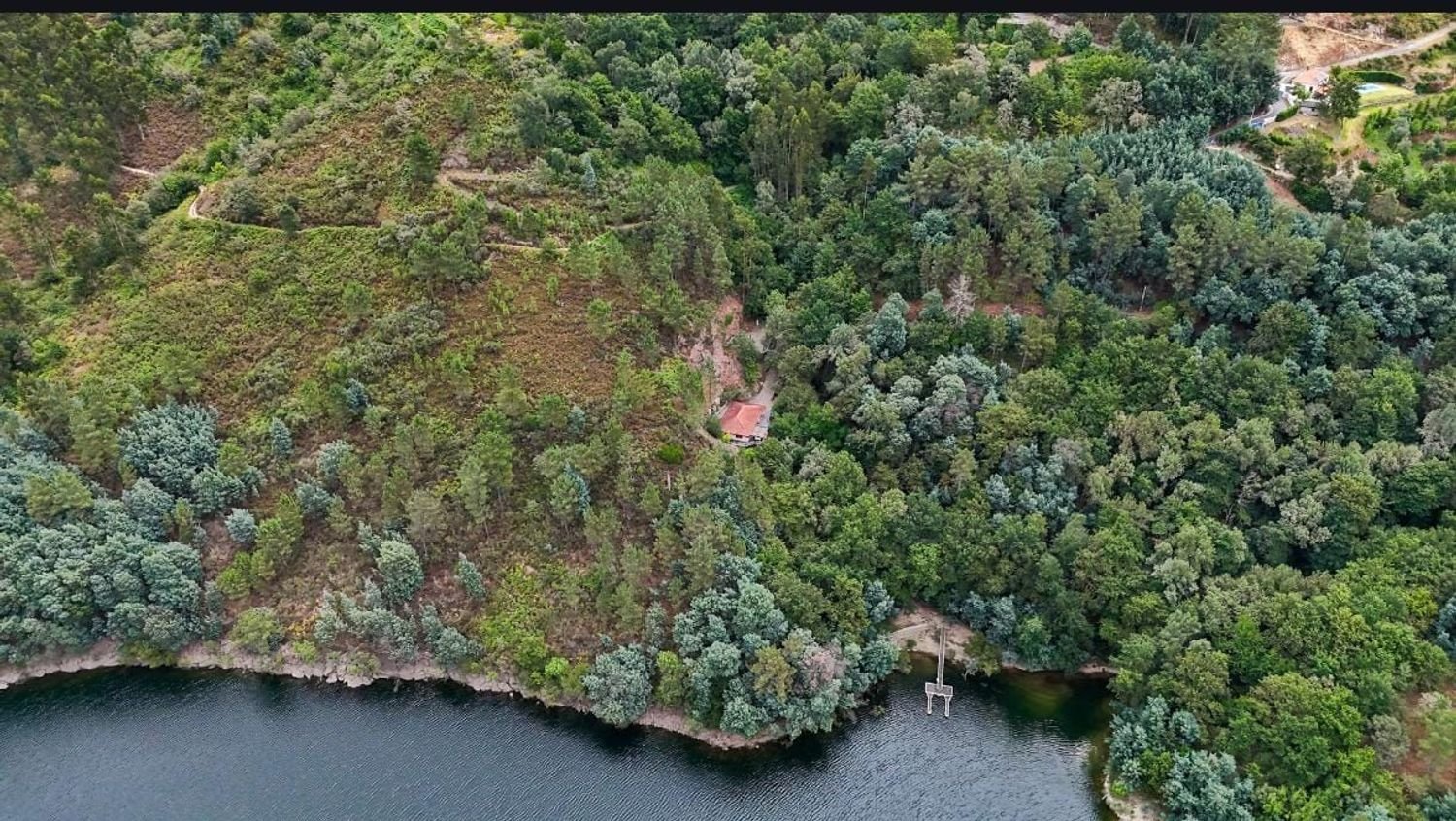  Land in Louredo, Portugal No. 271741