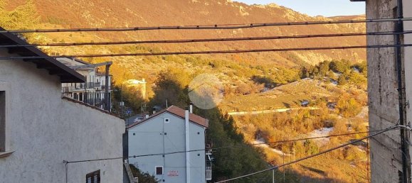 3 rooms House in Castel del Monte, Italy No. 89571 3