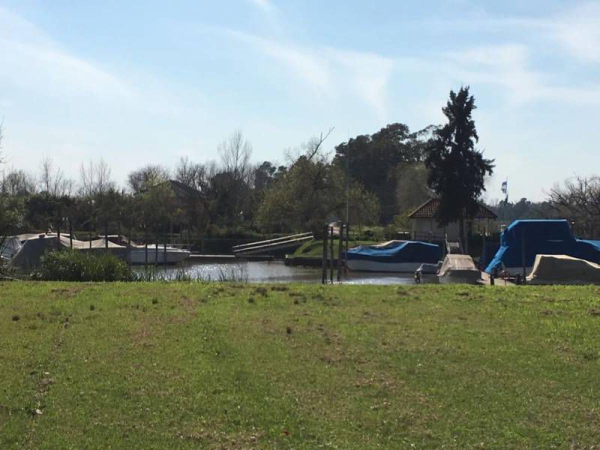 Земельный участок в Тигре, Аргентина № 120914