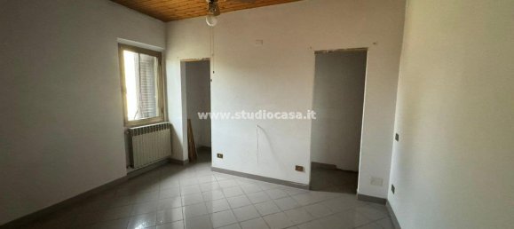 Дом с 3 комнатами в Белджойозо, Италия № 74813 3