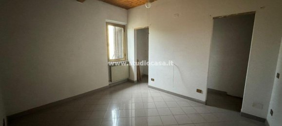 Дом с 3 комнатами в Белджойозо, Италия № 74813 8