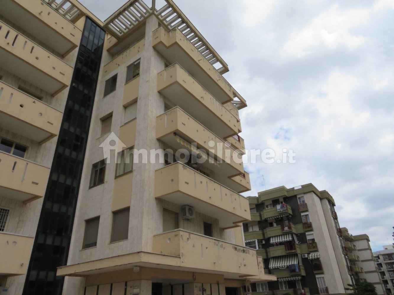 2 bedrooms Apartment in Foggia, Italy No. 92405