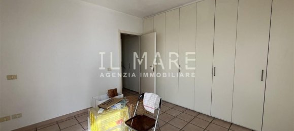 3 bedrooms Apartment in Massa, Italy No. 336518 10