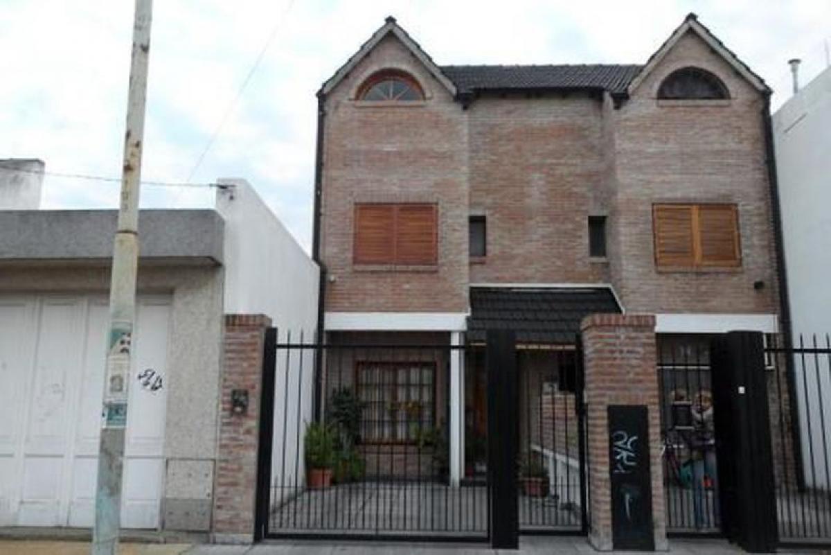 3 bedrooms House in General San Martin, Argentina No. 60312