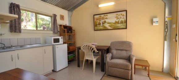 3 Schlafzimmer Haus in East Albury, Australia, Nr. 257 12