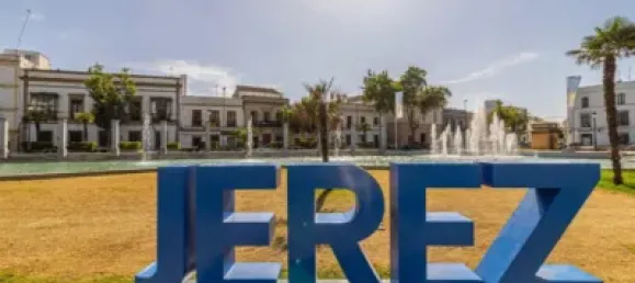 3 bedrooms Apartment in Jerez de la Frontera, Spain No. 166885 2