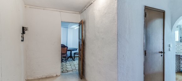 8 bedrooms House in Almada, Portugal No. 110069 5