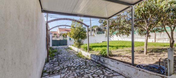 8 bedrooms House in Almada, Portugal No. 110069 3