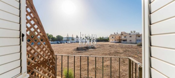 Casa de 3 dormitorios en Paralimni, Cyprus No. 24043 6