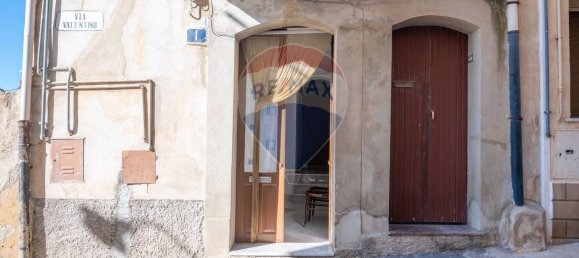 4غرفة منزل في Caltagirone, Italy رقم 128685 22