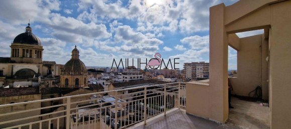 Apartamento de 4 habitaciónes en Marsala, Italy No. 108356 2