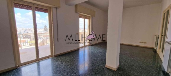 Apartamento de 4 habitaciónes en Marsala, Italy No. 108356 12