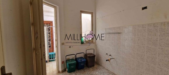 Apartamento de 4 habitaciónes en Marsala, Italy No. 108356 17