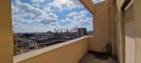 Apartamento de 4 habitaciónes en Marsala, Italy No. 108356 8