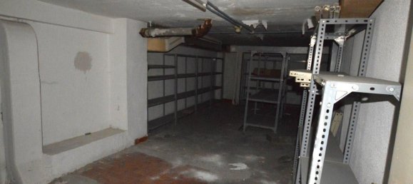 140m² Commercial property in Elda, Spain No. 93421 8