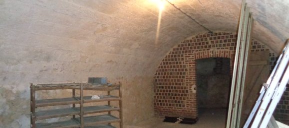 Офис 3160м² в Эперне, Франция № 88860 22