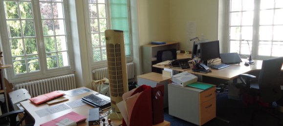 Офис 3160м² в Эперне, Франция № 88860 4