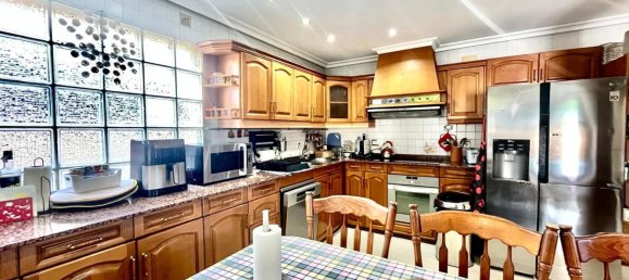 4 Schlafzimmer Villa in Torrevieja, Spanien, Nr. 364980 27