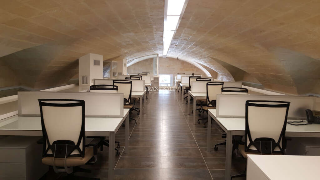 Büro in Valletta, Malta 325m², Nr. 12990